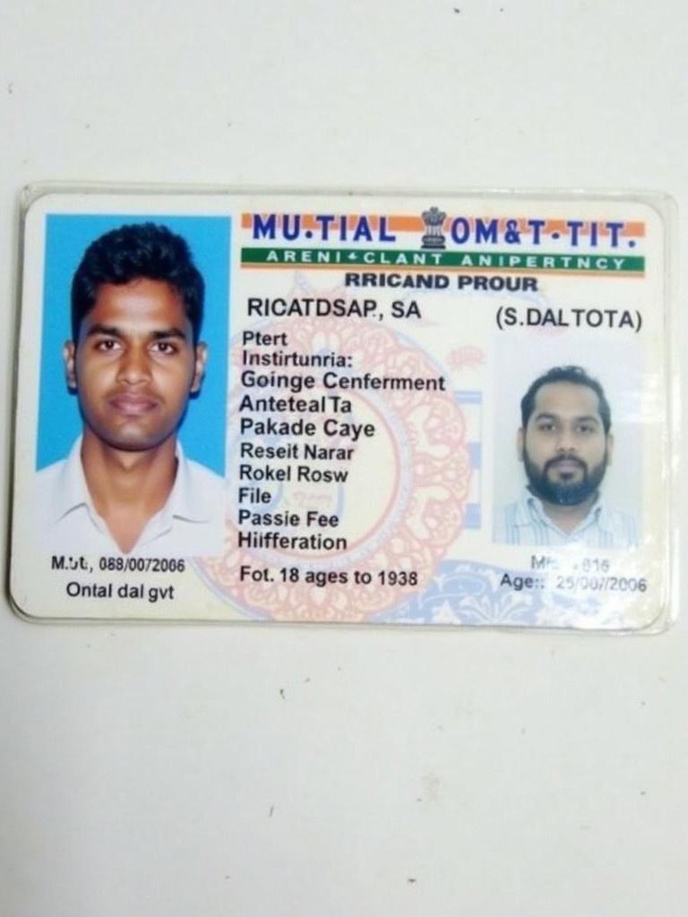 This image shows an Indian driver license card featuring personal information. The card displays the name 'Srivatsan SA' with an age of 18. It includes a birth date of 25/03/2006. The card design follows a typical government layout, giving it an official look. Overall, the card has a clean and professional appearance suitable for identity verification.